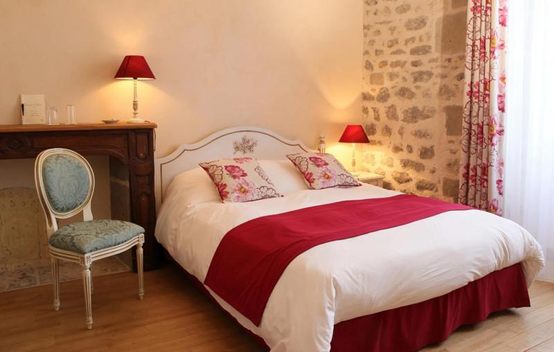 Domaine Saint-Roch Hotel Spa Salzuit エクステリア 写真