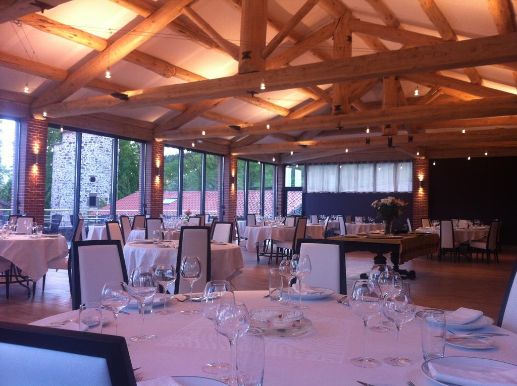 Domaine Saint-Roch Hotel Spa Salzuit エクステリア 写真